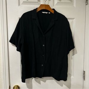 Uniqlo Black Linen Button Down Shirt